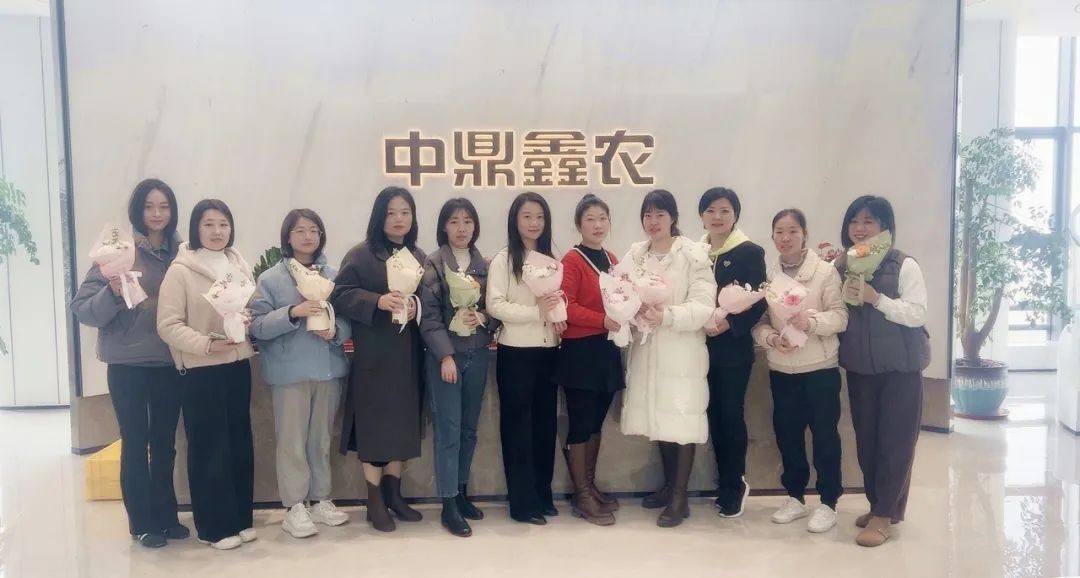 寵愛女神節(jié)，鼎鑫集團送出花海與甜蜜驚喜！