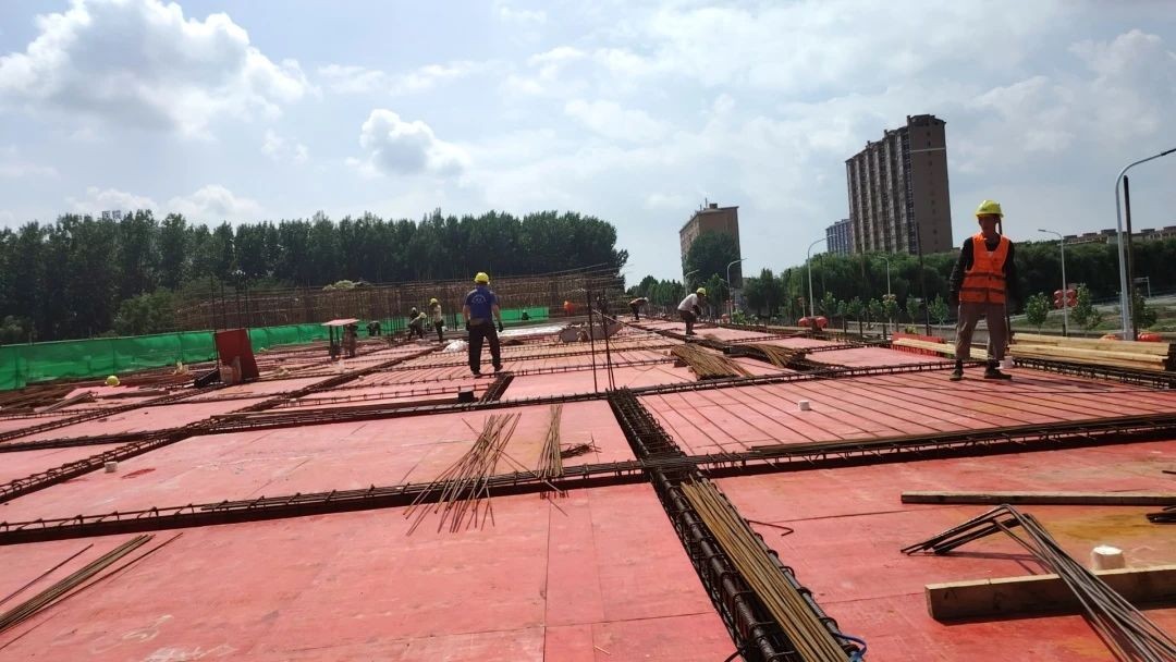 【鼎鑫·幸福滙】七月份工程進(jìn)度播報(bào)——夏意正濃，旺鋪盛景愈近！